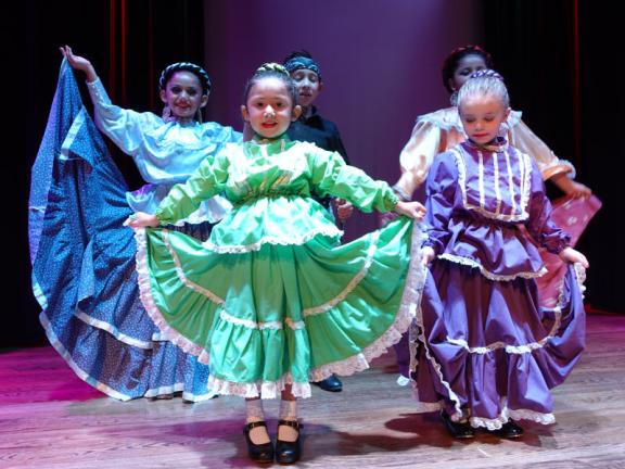 Folklorico